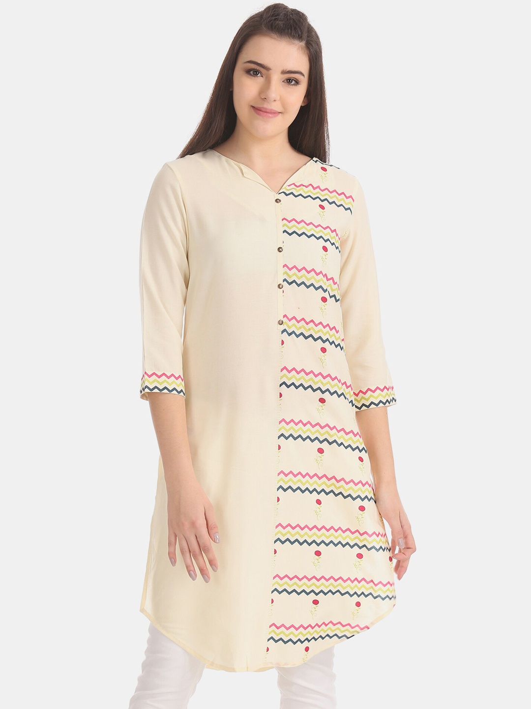 

Karigari Women Beige Striped Thread Work Kurta