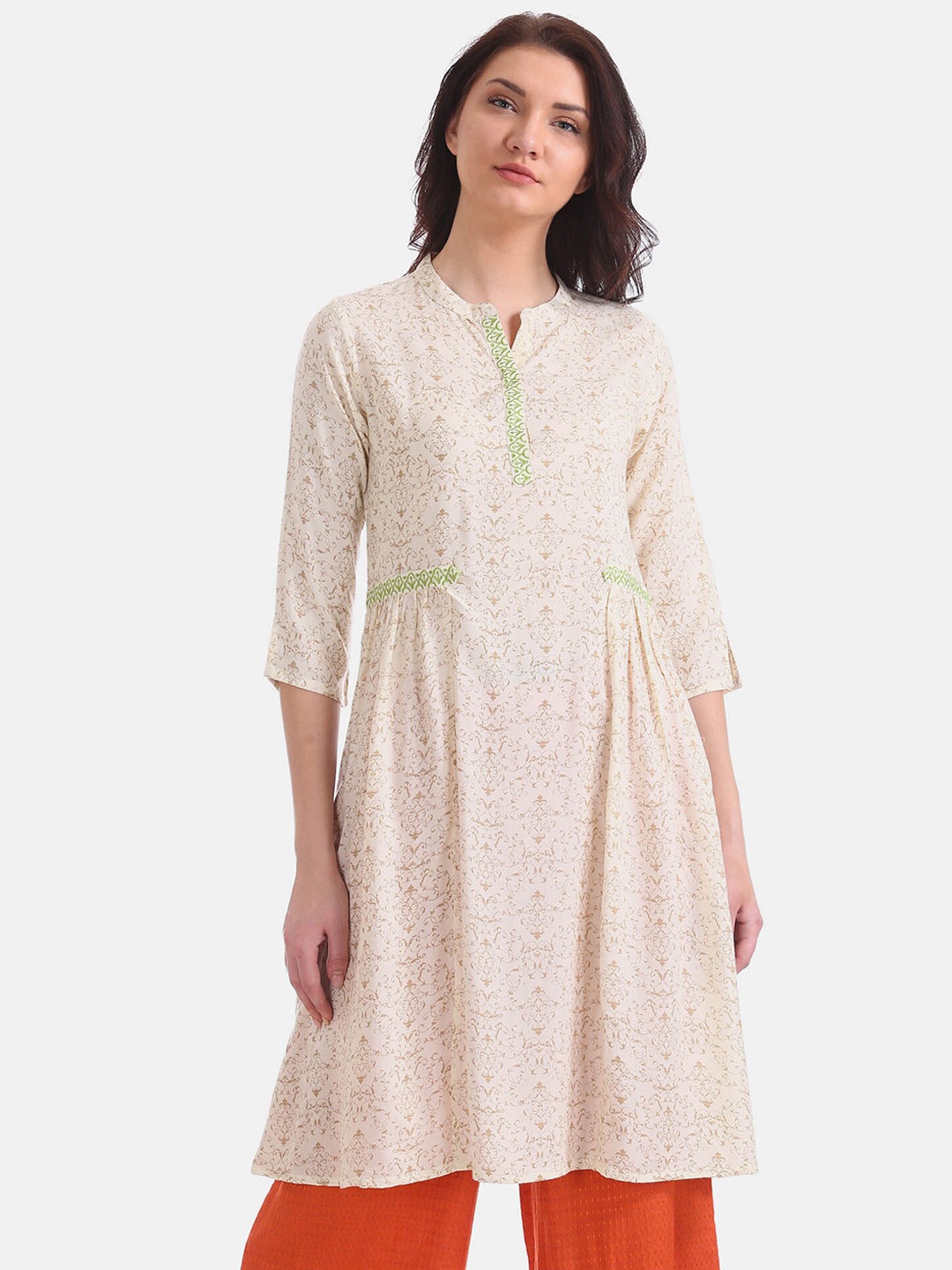 

Karigari Women White Geometric Flared Sleeves Kurta
