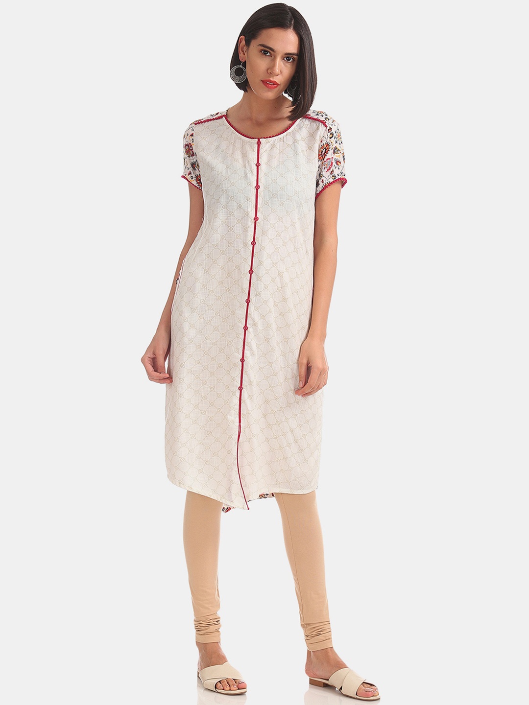 

Karigari Women White Floral Printed Kurta