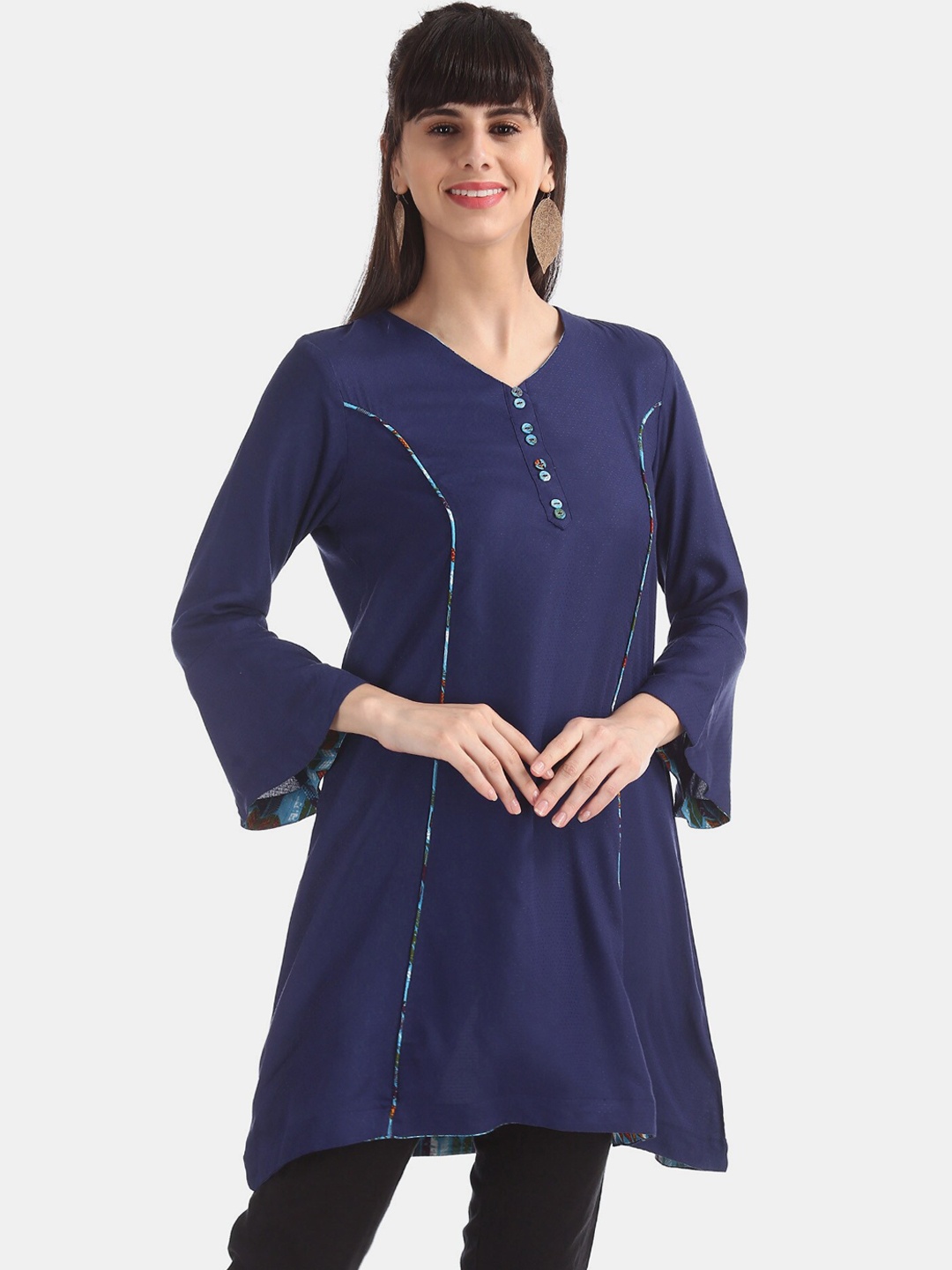 

Karigari Women Blue Flared Sleeves Kurta