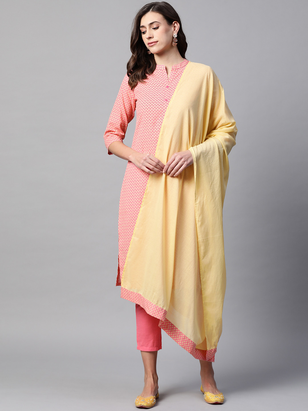 

Rangriti Women Pink & Yellow Printed Kurta with Trousers & With Dupatta