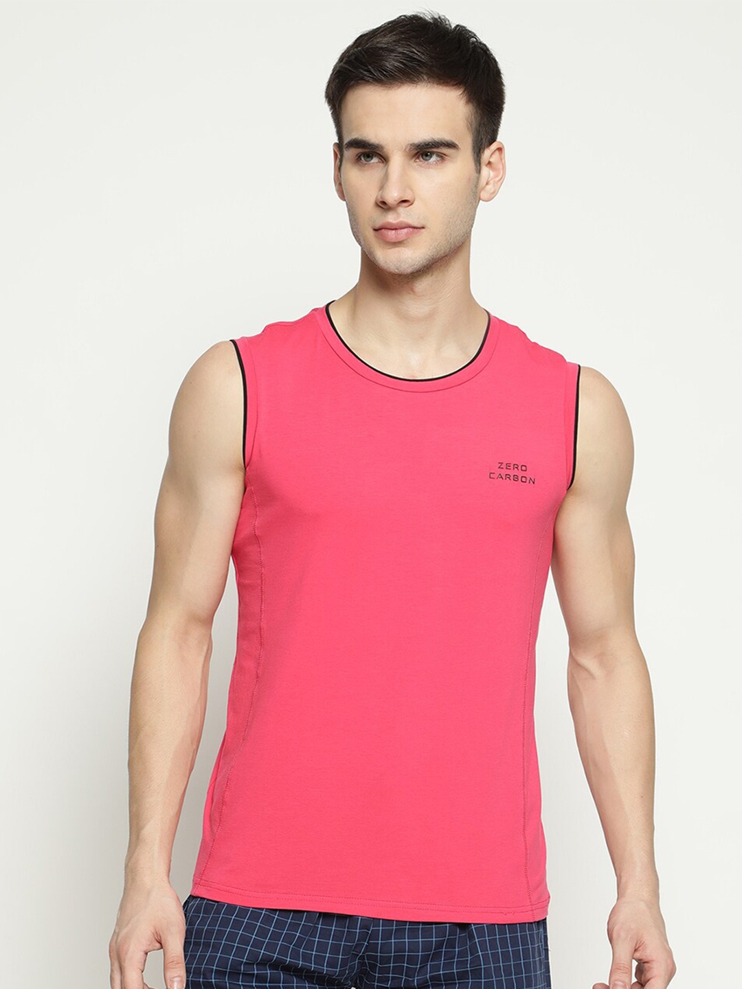 

V2 Value & Variety Men Pink Cotton T-shirt