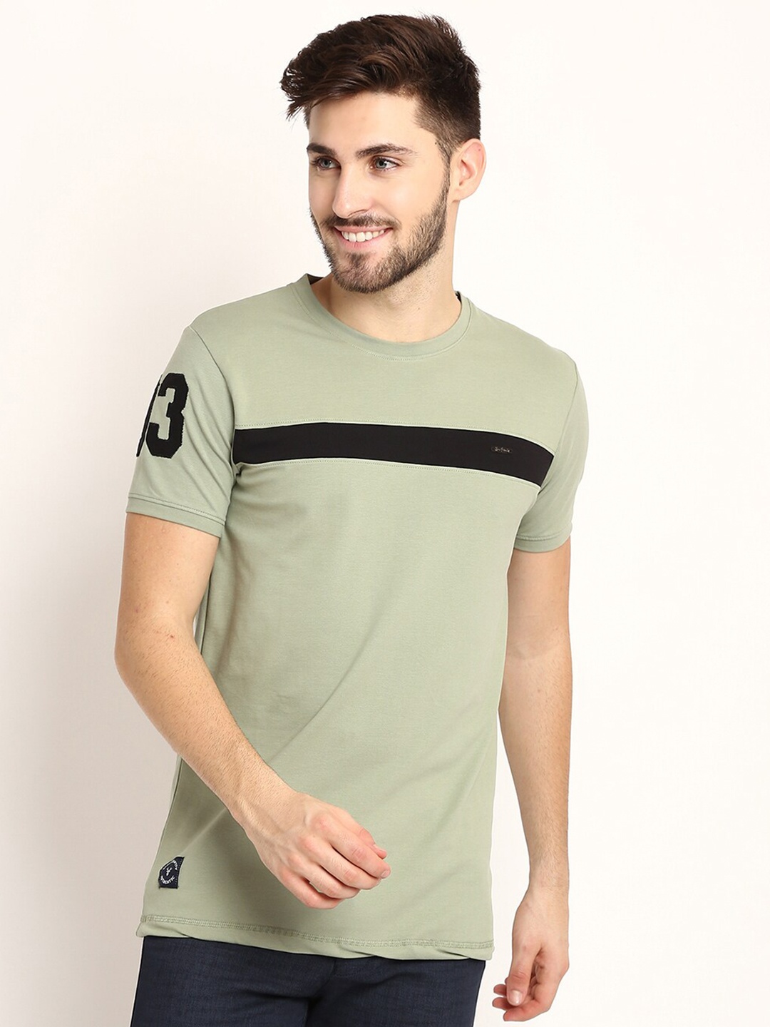 

V2 Value & Variety Men Green & Black Polo Collar T-shirt