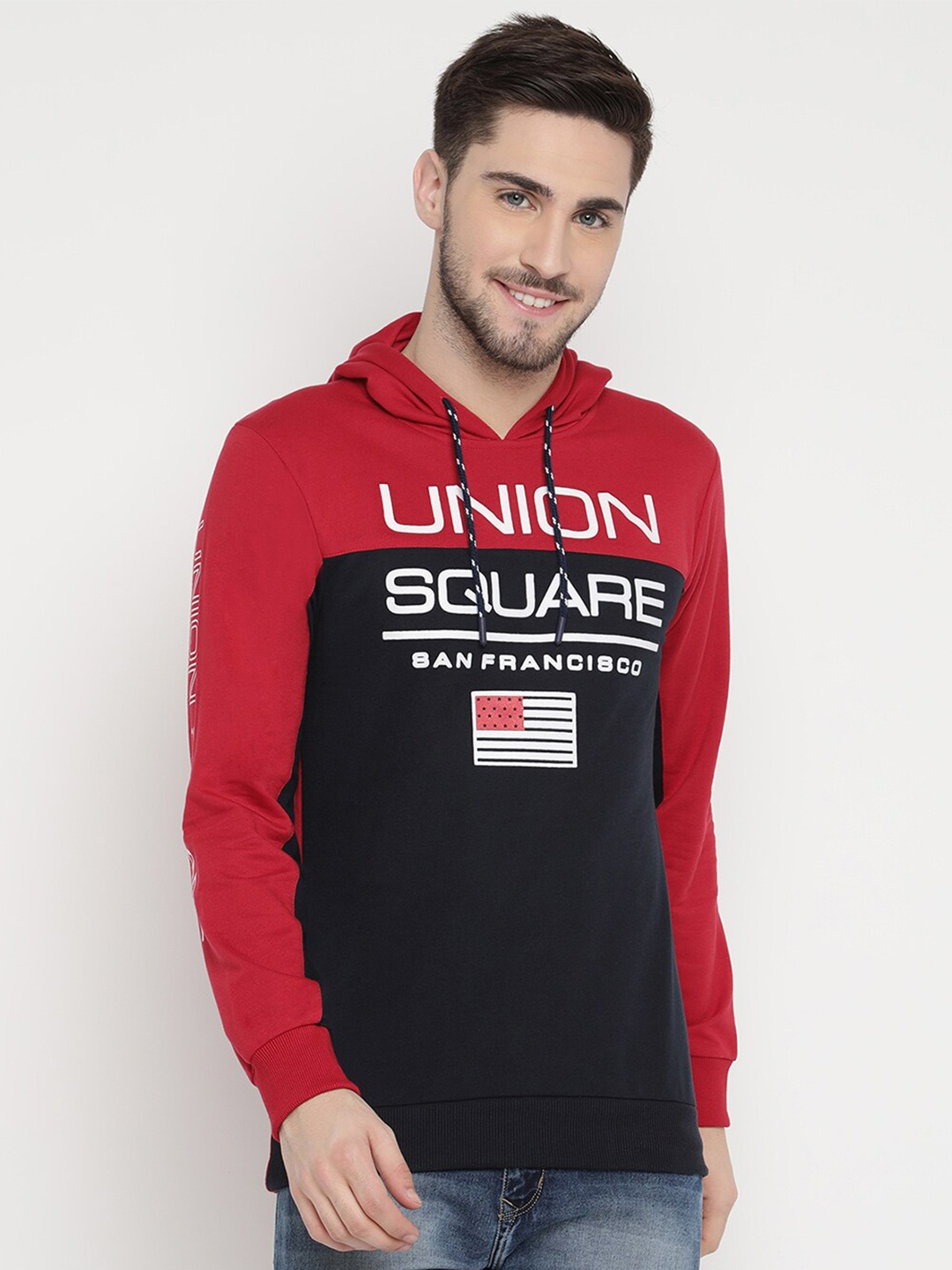 

V2 Value & Variety Men Navy Blue & Red Printed Hooded T-shirt