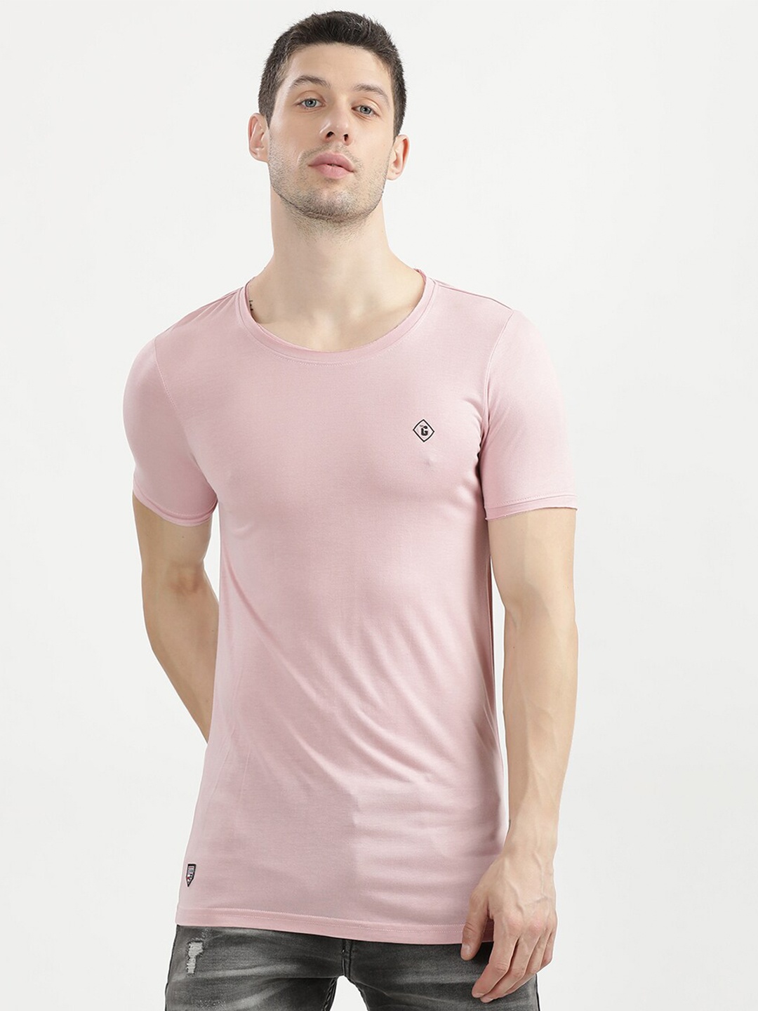 

V2 Value & Variety Men Peach-Coloured T-shirt