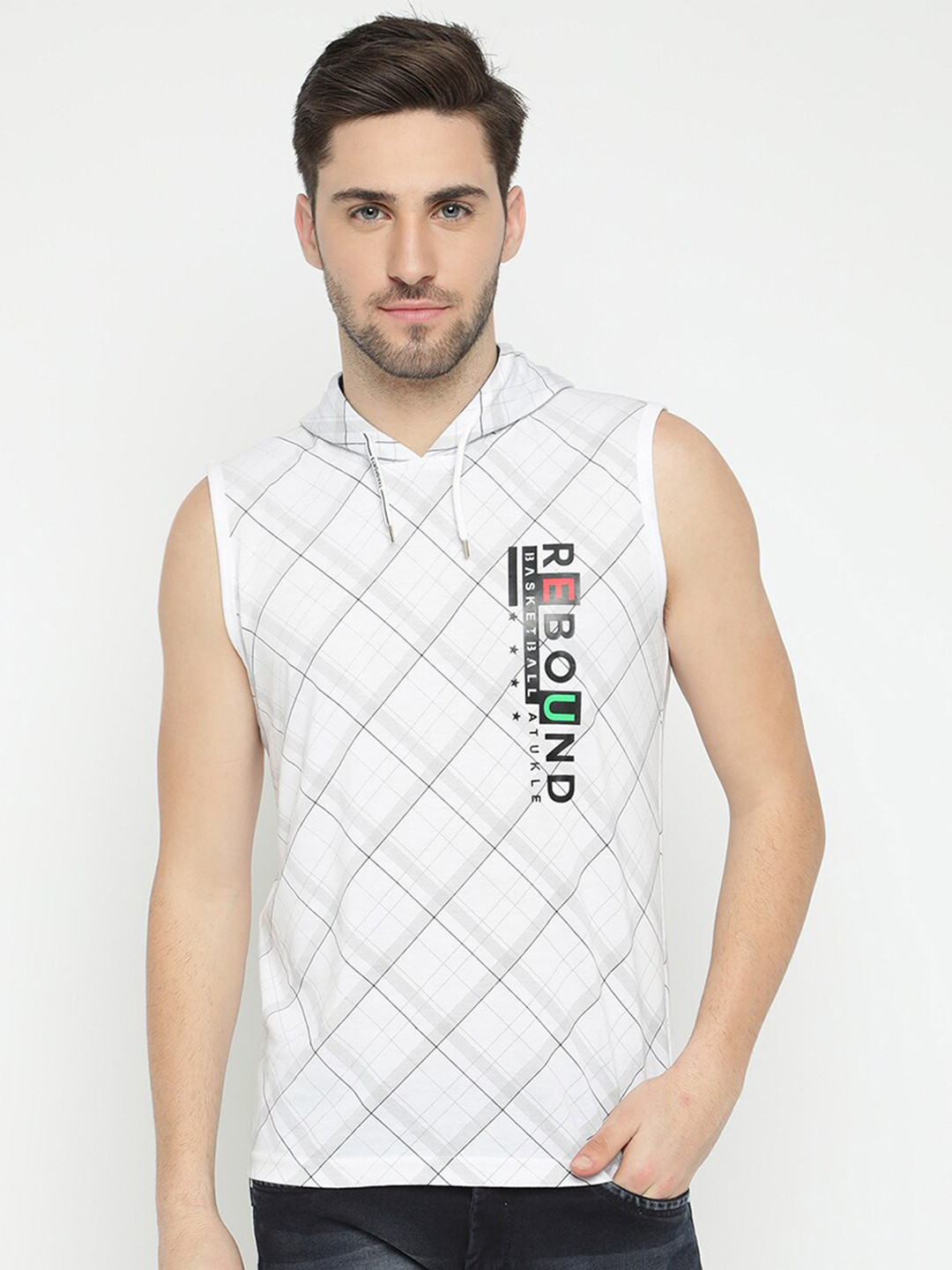 

V2 Value & Variety Men White Printed Applique T-shirt
