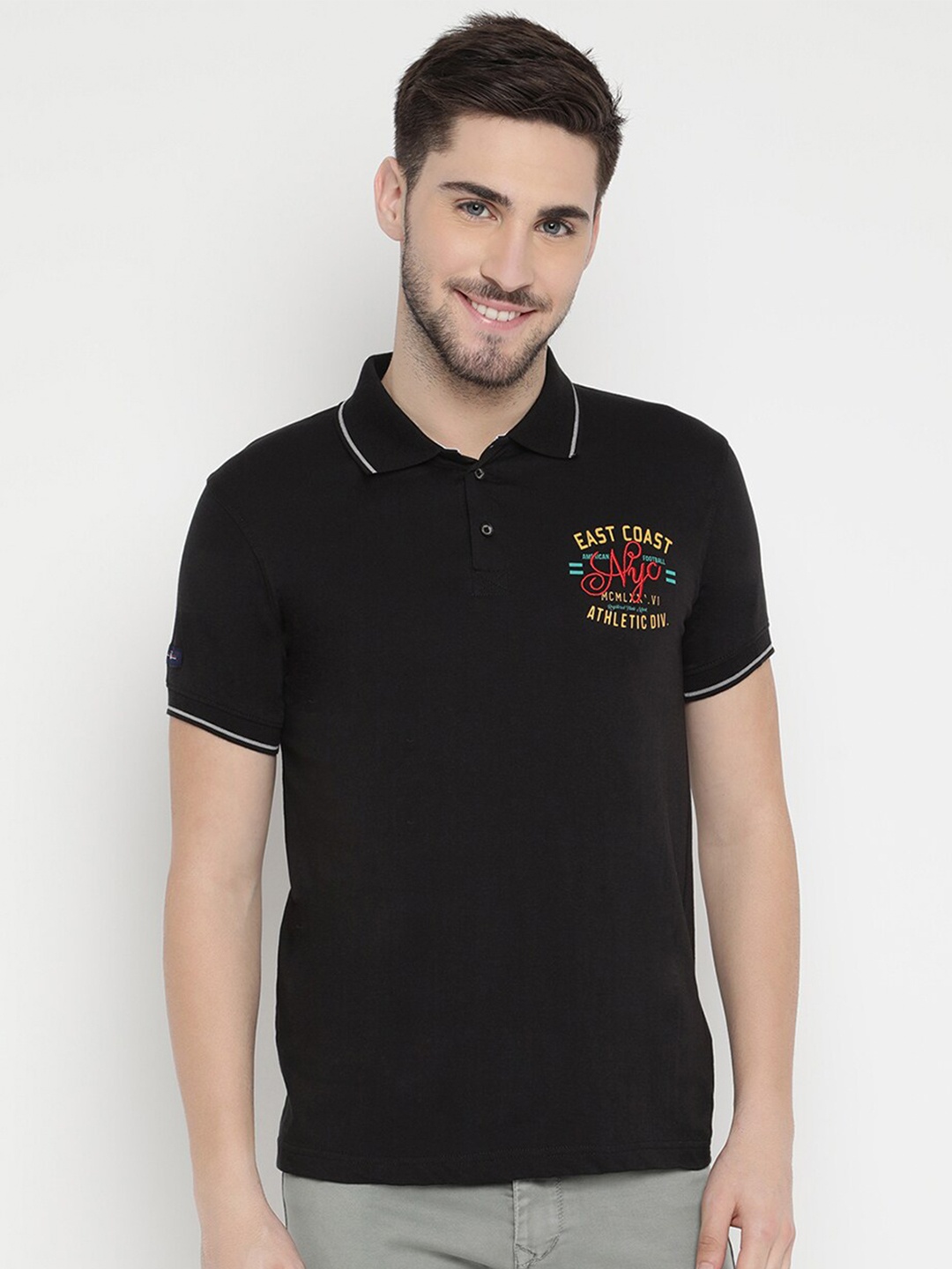 

V2 Value & Variety Men Black Polo Collar T-shirt