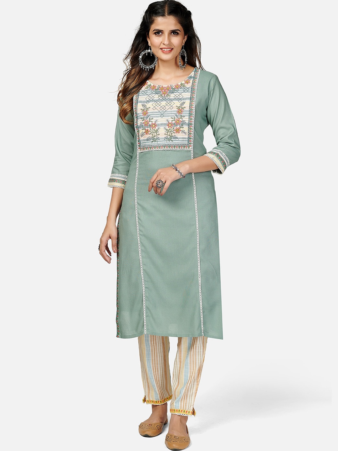 

Vbuyz Women Green Ethnic Motifs Embroidered Regular Thread Work Pure Cotton Kurti with Trousers