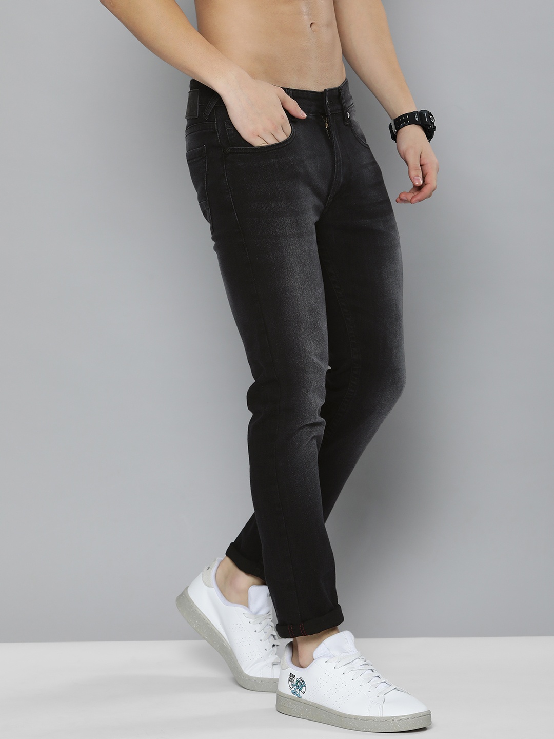

HERE&NOW Men Black Skinny Fit Light Fade Mid-Rise Stretchable Jeans