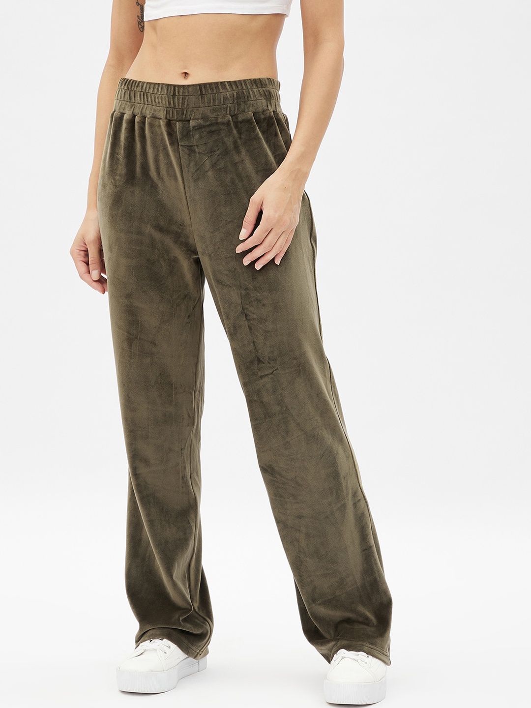 

Harpa Women Olive Green Solid Straight-Fit Track Pants