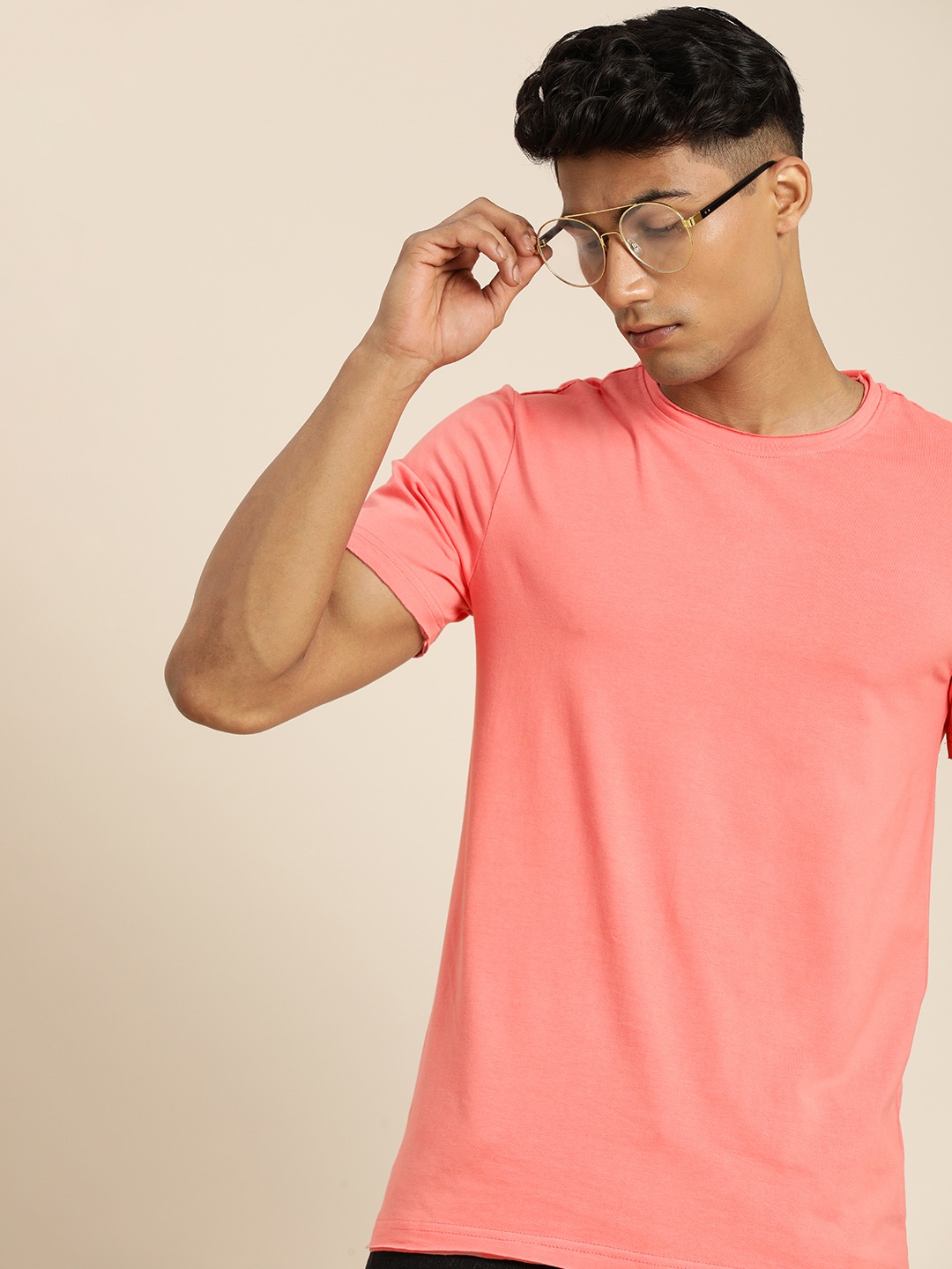 

ether Men Coral Pink Solid T-shirt