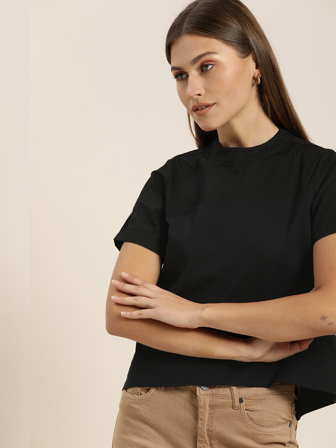 

ether Women Black Colid Round Neck Relaxed Fit Casual T-shirt
