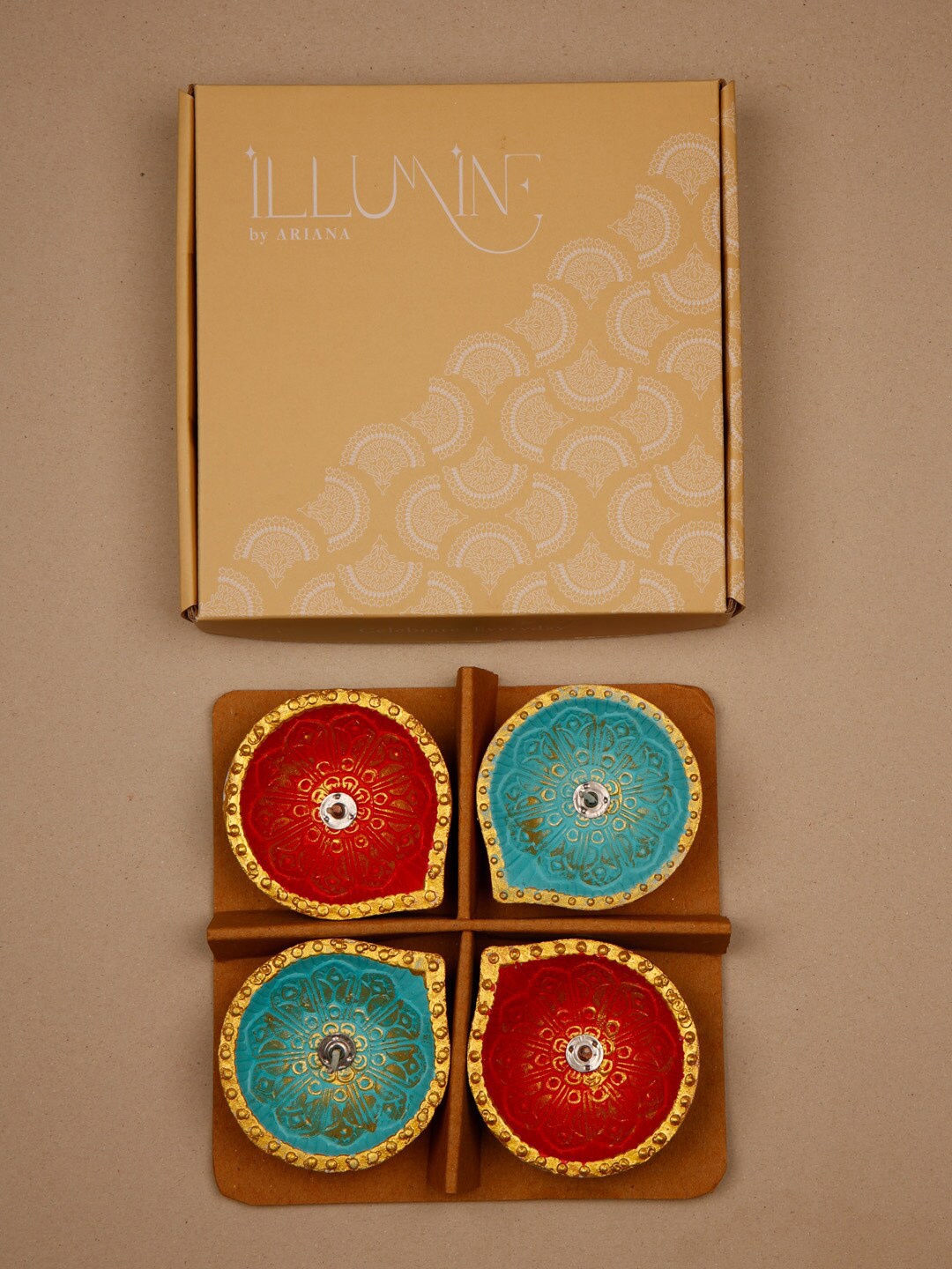 

Ariana Red & Blue Set Of 4 Terracota Scented Diyas With 4 Tealights