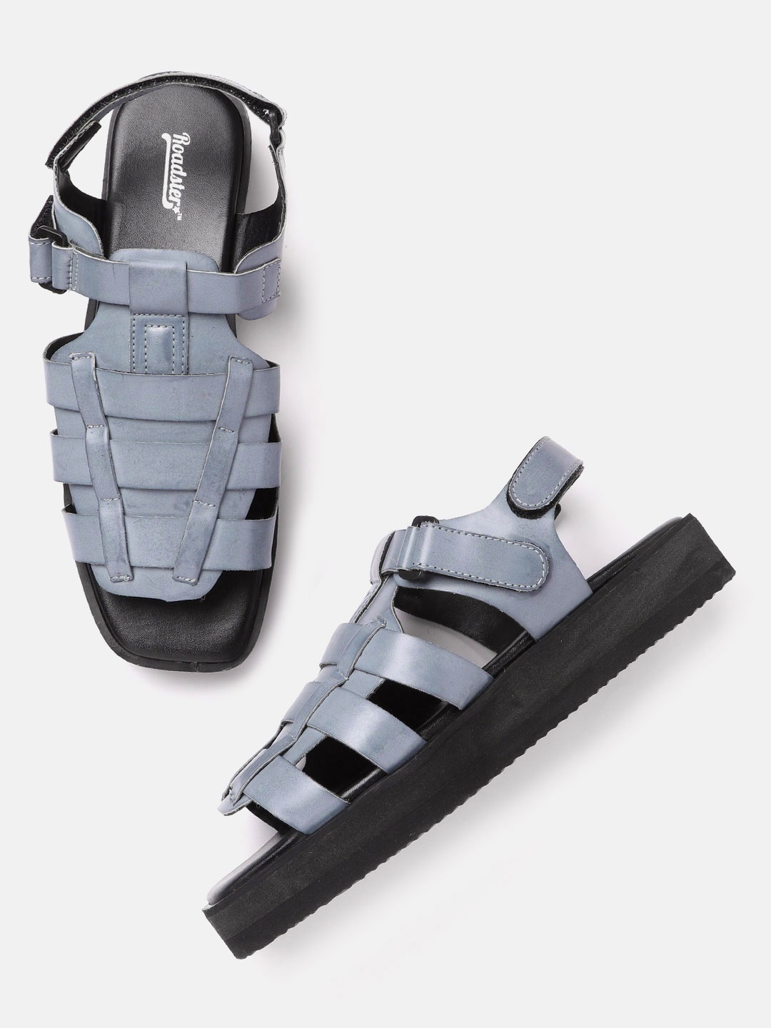 

The Roadster Lifestyle Co Women Blue Solid Gladiators