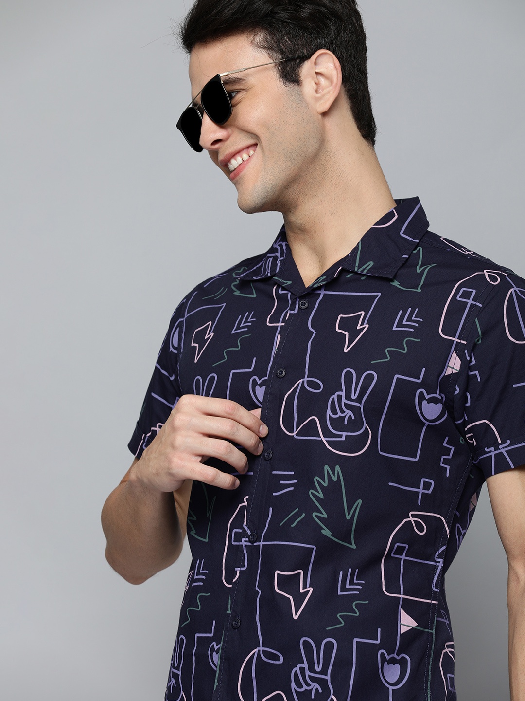 

HERE&NOW Men Navy Blue Cotton Slim Fit Printed Casual Shirt