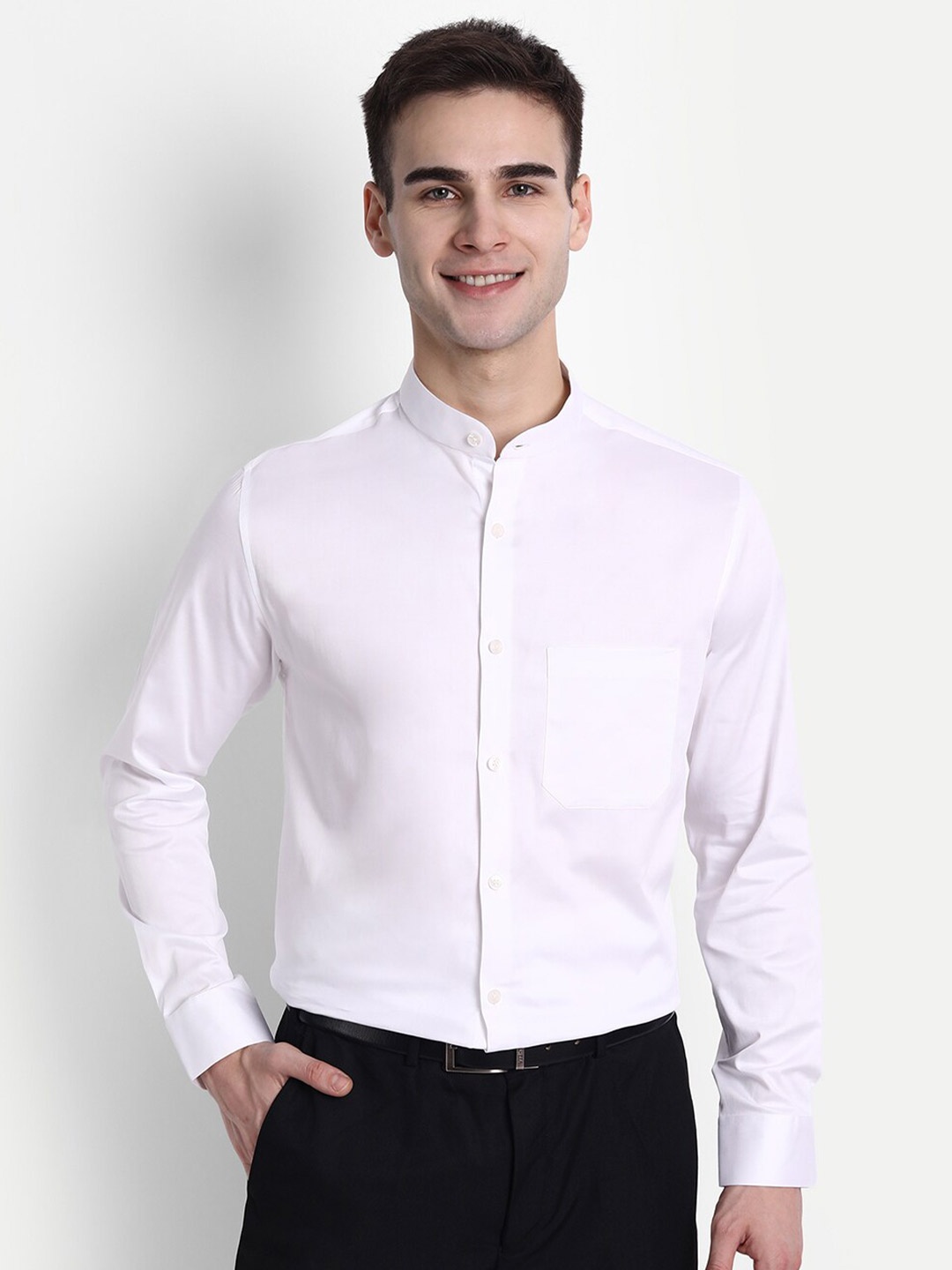 

FINNOY Men White Slim Fit Opaque Formal Shirt