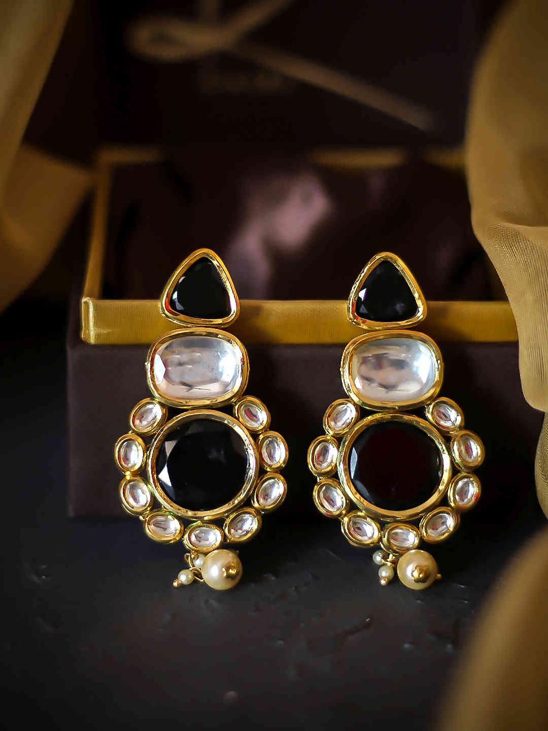

Kairi Black & White Stone-Studded Contemporary Drop Earrings