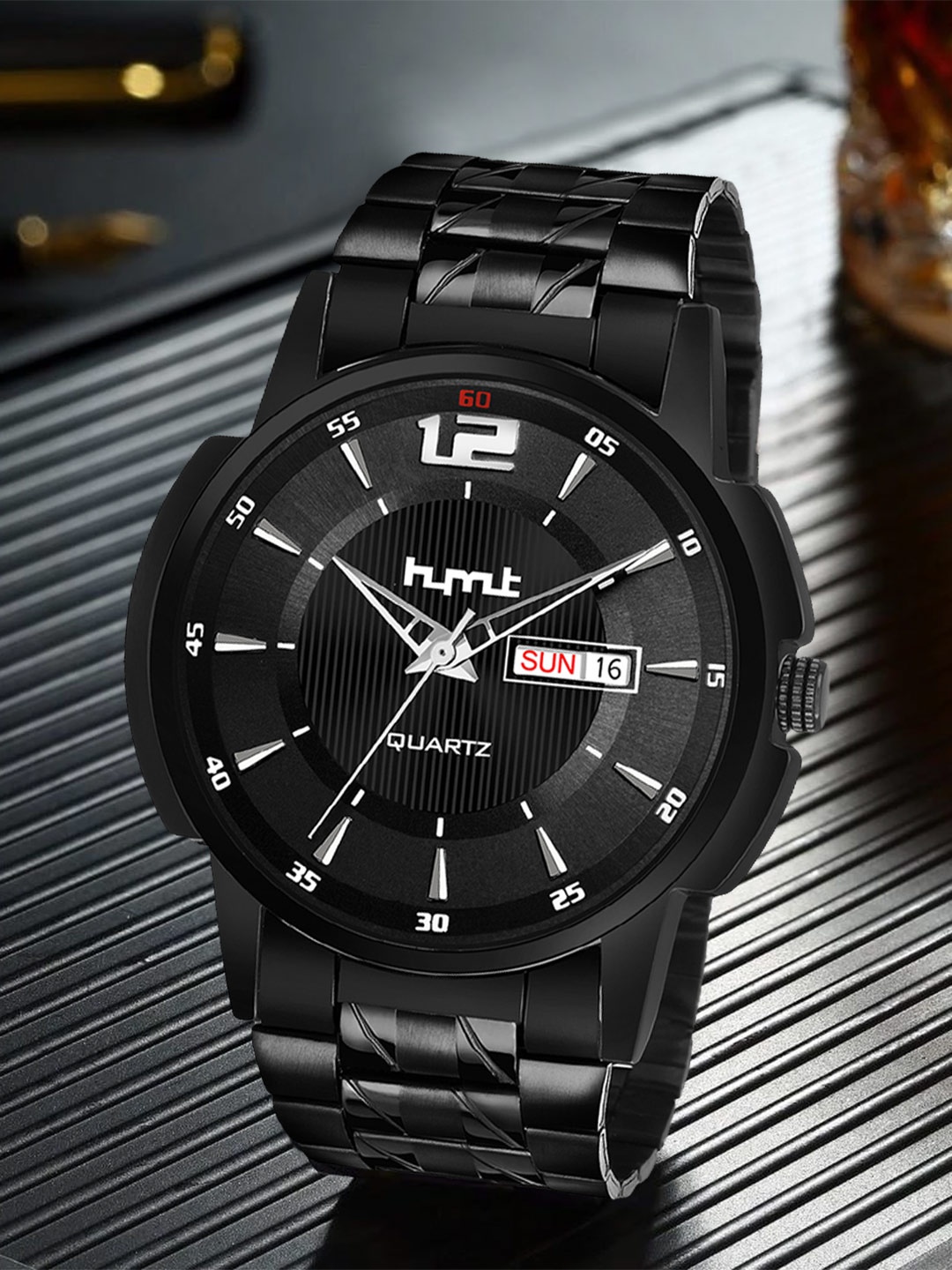 

HYMT Men Black Dial & Black Stainless Steel Bracelet Style Straps Analogue Watch