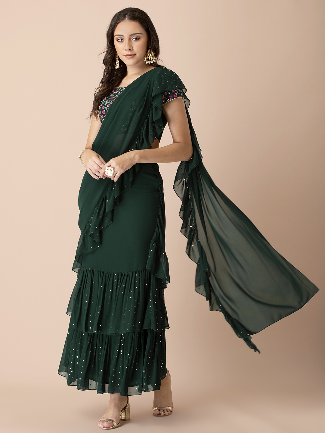 

INDYA for Shraddha Kapoor Green & Gold-Toned Sequinned Polka Foil Ruffled Saree