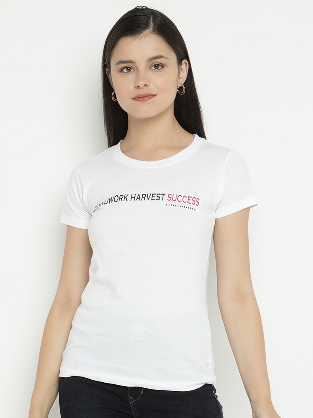 

V2 Value & Variety White Cotton Regular Top