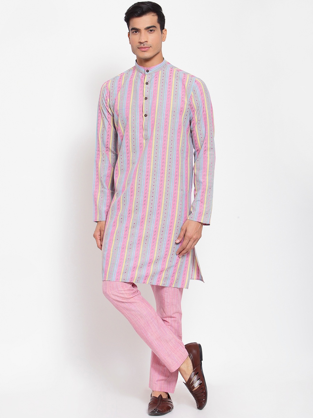 

MAXENCE Men Pink Striped Regular Kurta with Pyjamas