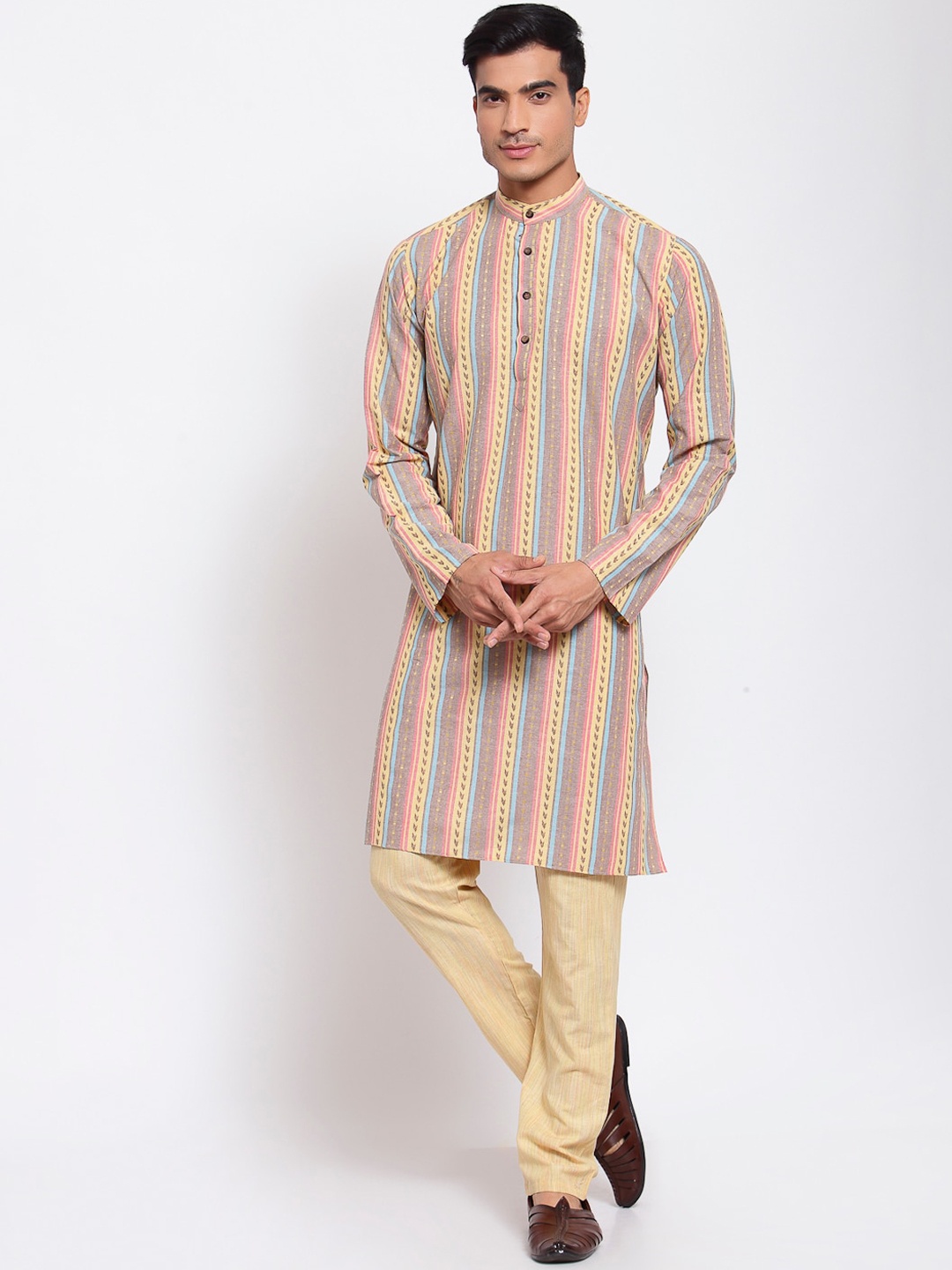 

MAXENCE Men Multicoloured Striped Angrakha Kurta with Churidar, Multi
