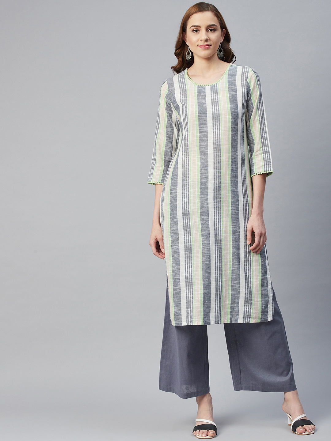 

Rangriti Women Multicoloured Printed Regular Pure Cotton Kurta with Palazzos, Multi