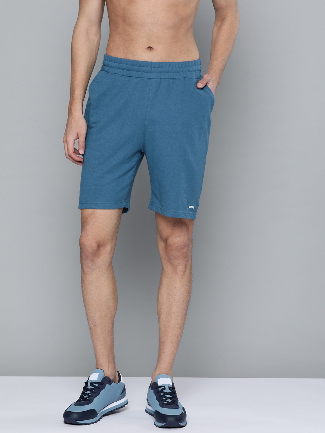 

Slazenger Men Teal Blue Solid Sports Shorts