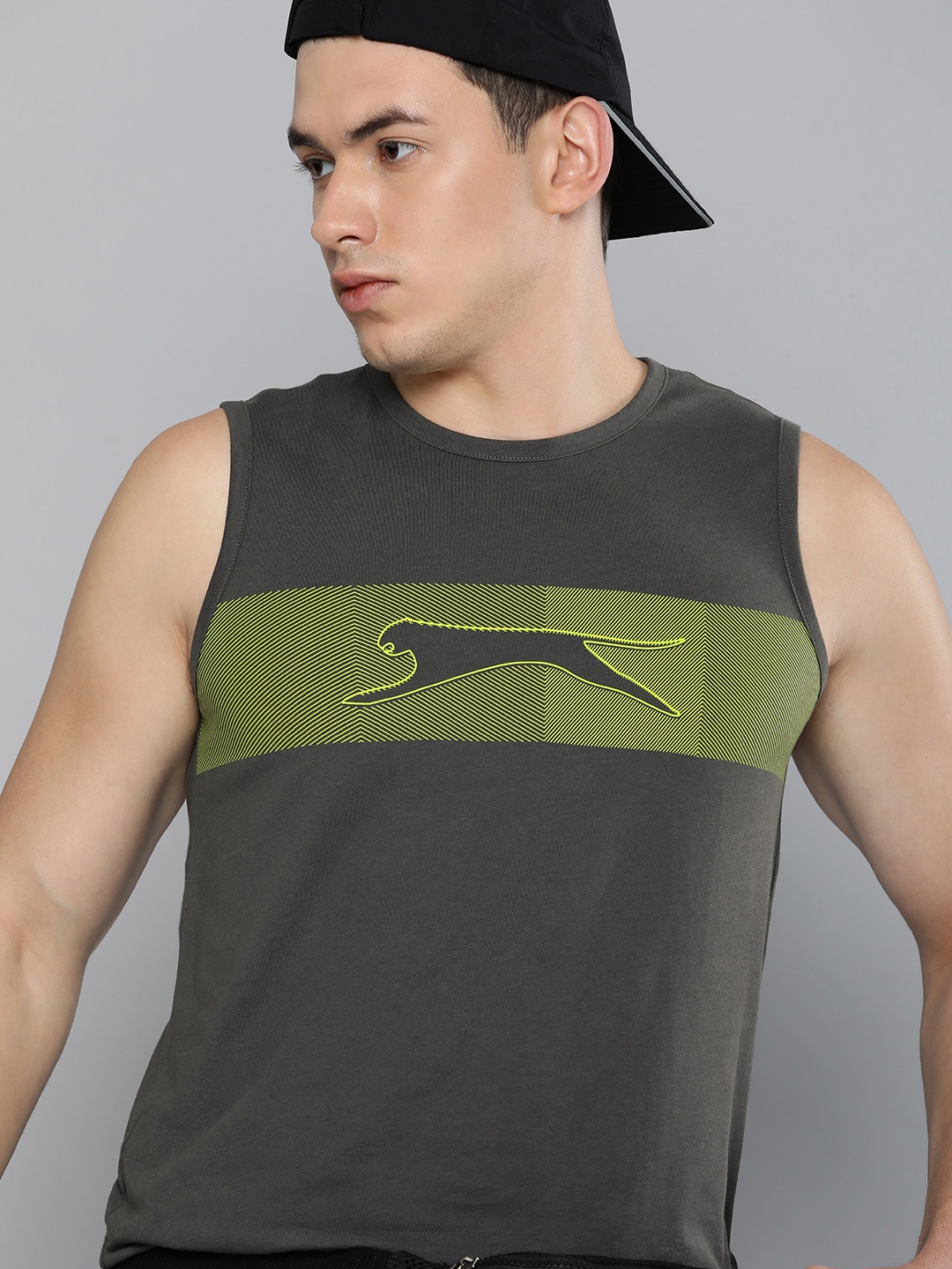 

Slazenger Men Charcoal Brand Logo Printed Bio-Wash Pure Cotton T-shirt