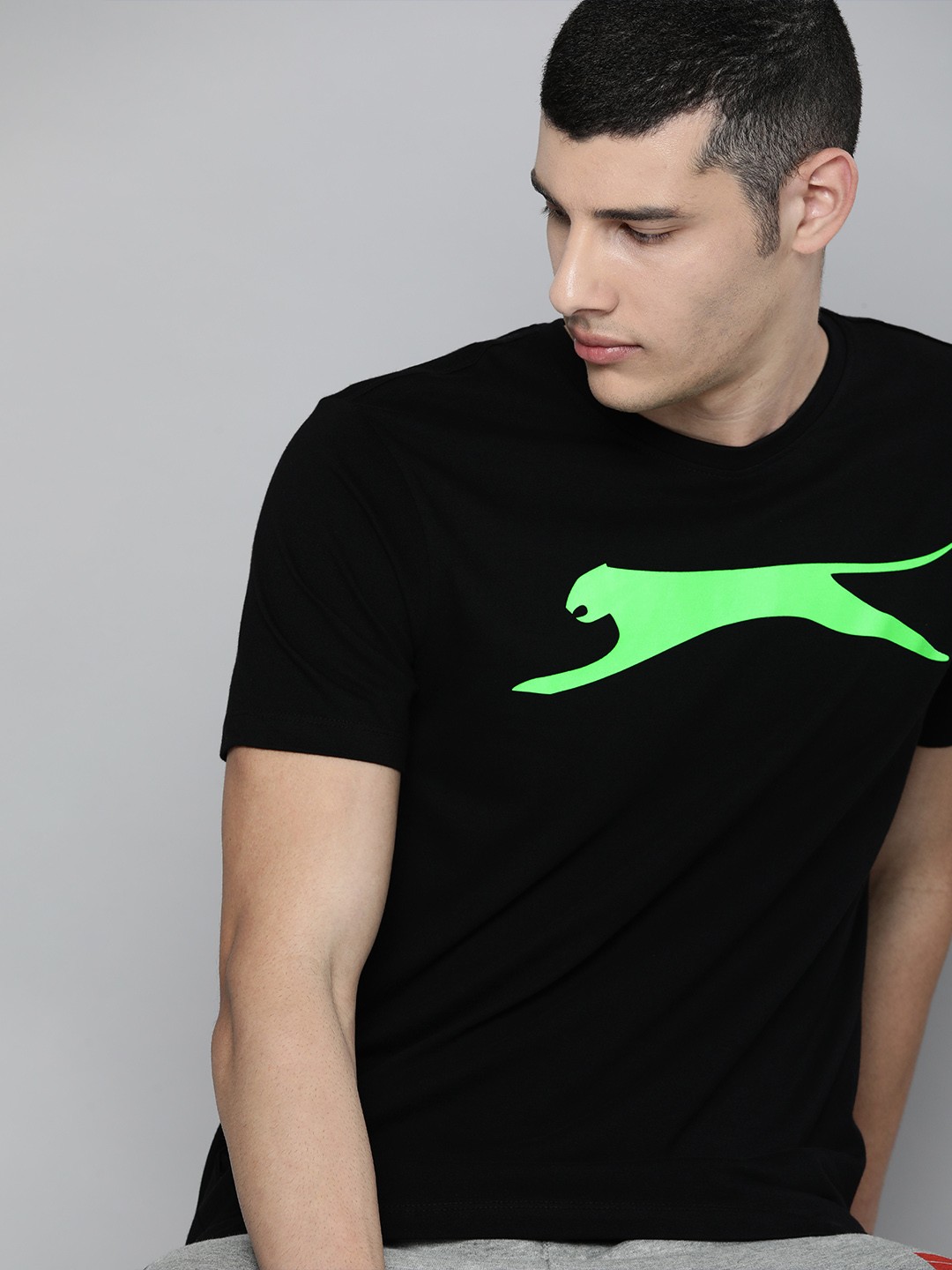 

Slazenger Men Black Brand Logo Printed T-shirt