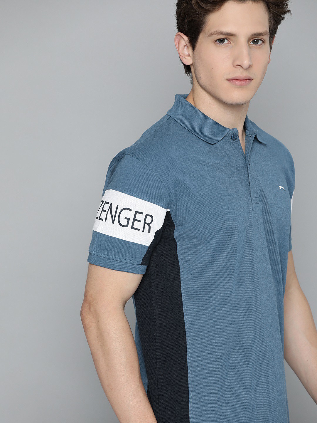

Slazenger Men Blue Colourblocked Polo Collar T-shirt
