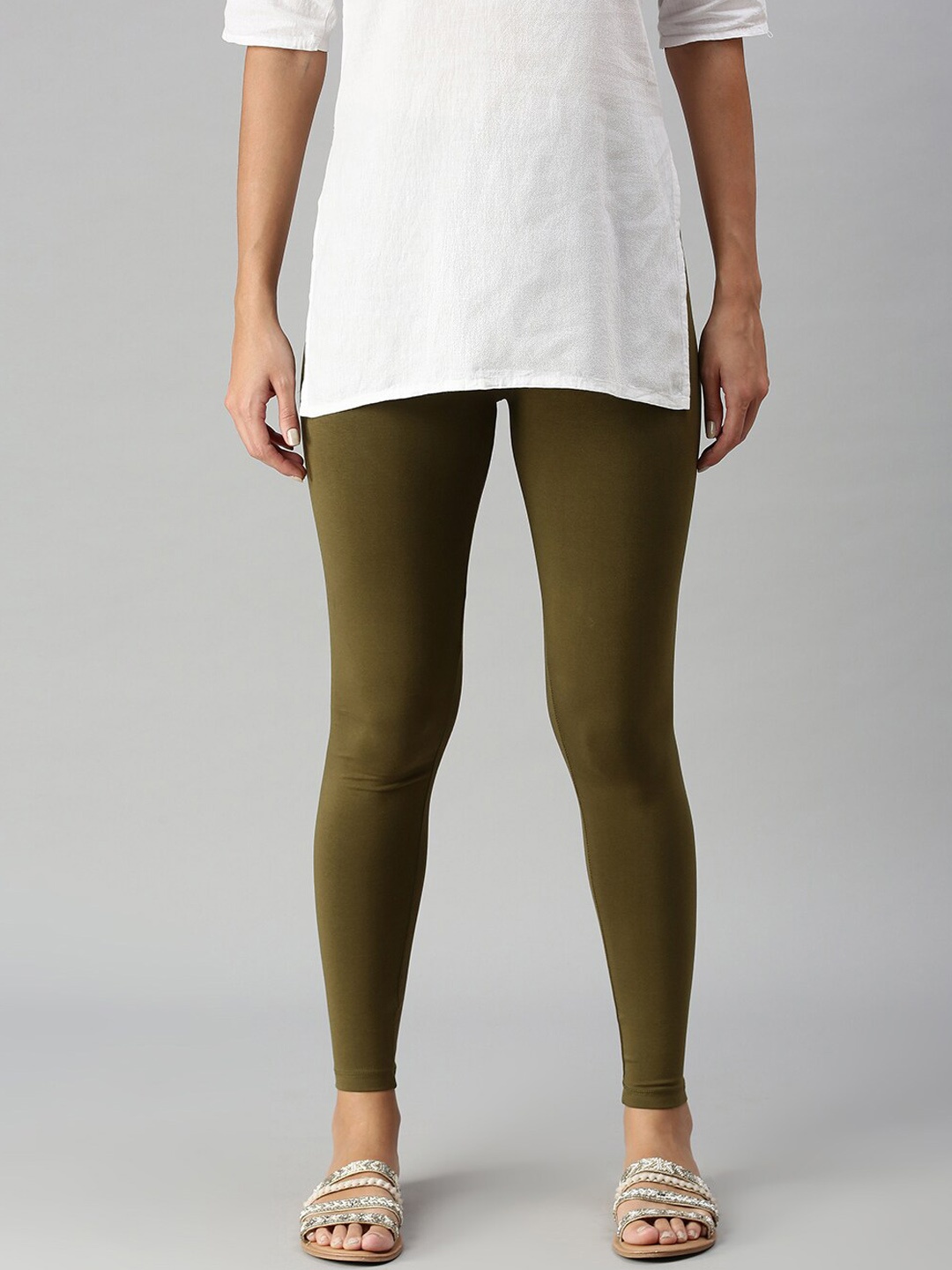

De Moza Women Olive Green Solid Ankle-Length Cotton Leggings