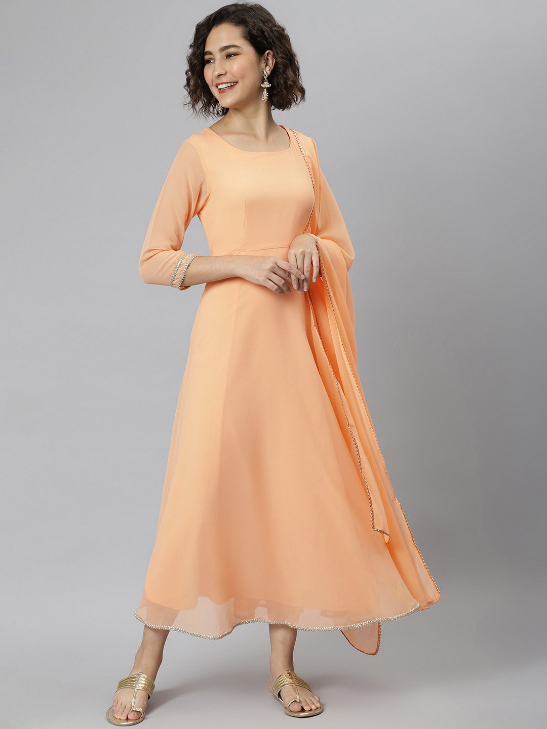 

Janasya Women Peach-Coloured Flared Sleeves Georgette Anarkali Kurta