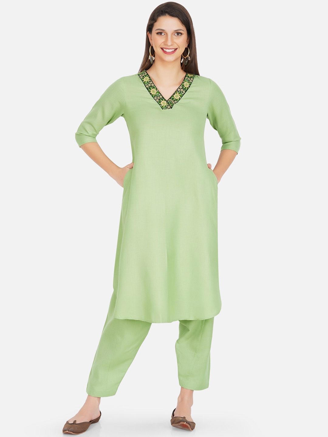 

FABNEST Women Green Regular Kurta with Salwar