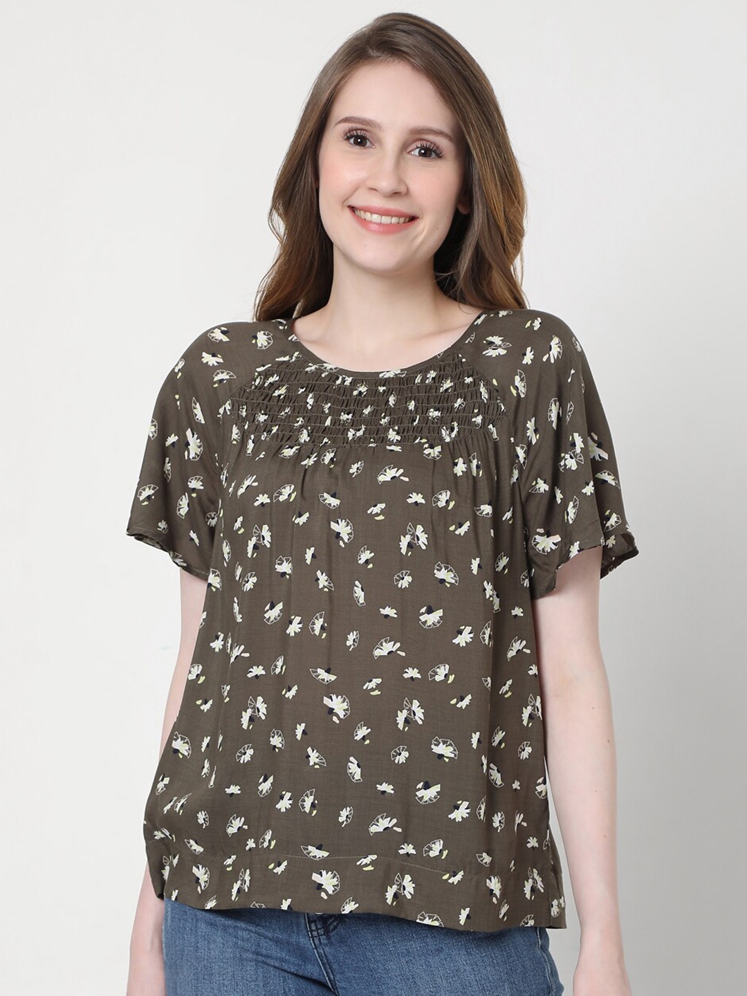 

Vero Moda Women Green Printed Regular Top