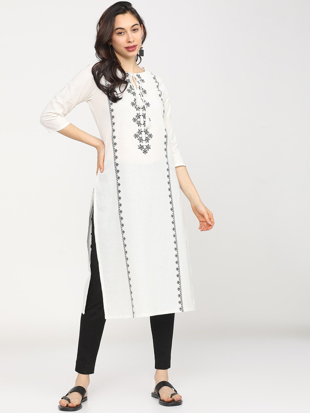 

Vishudh Women White Straight Kurta