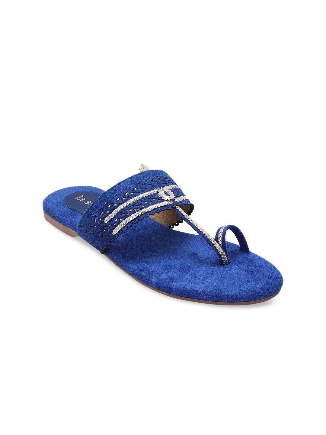 

LA SAVIE Women Blue Kolhapuri One Toe Flats