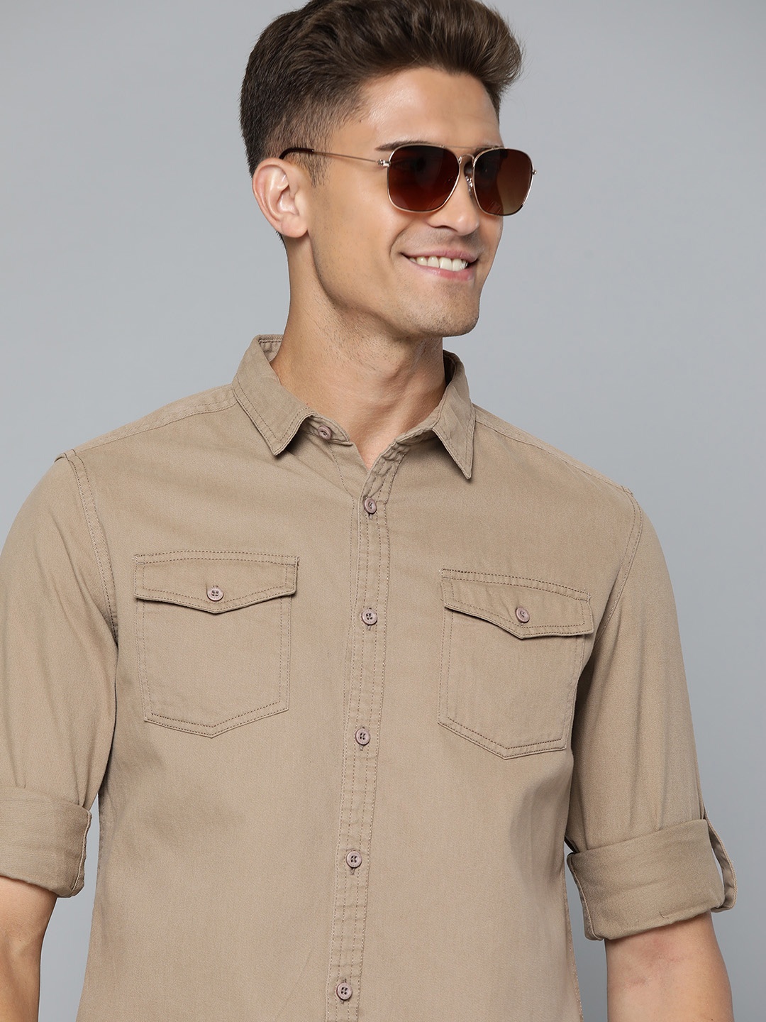 

HERE&NOW Men Taupe Solid Pure Cotton Slim Fit Casual Shirt