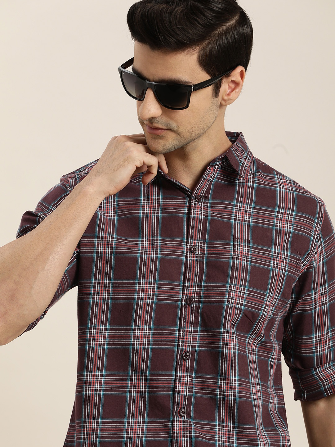 

Moda Rapido Men Maroon & White Slim Fit Tartan Checks Pure Cotton Casual Shirt
