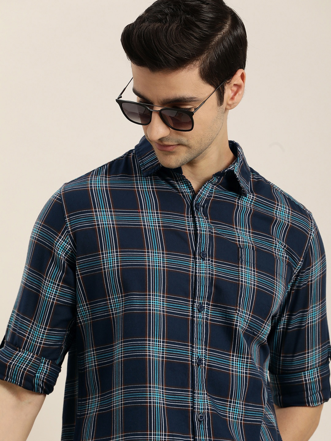 

Moda Rapido Men Blue & White Slim Fit Tartan Checks Pure Cotton Casual Shirt