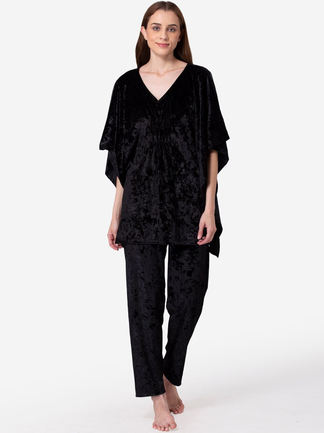 

Fluffalump Women Black Printed Night suit