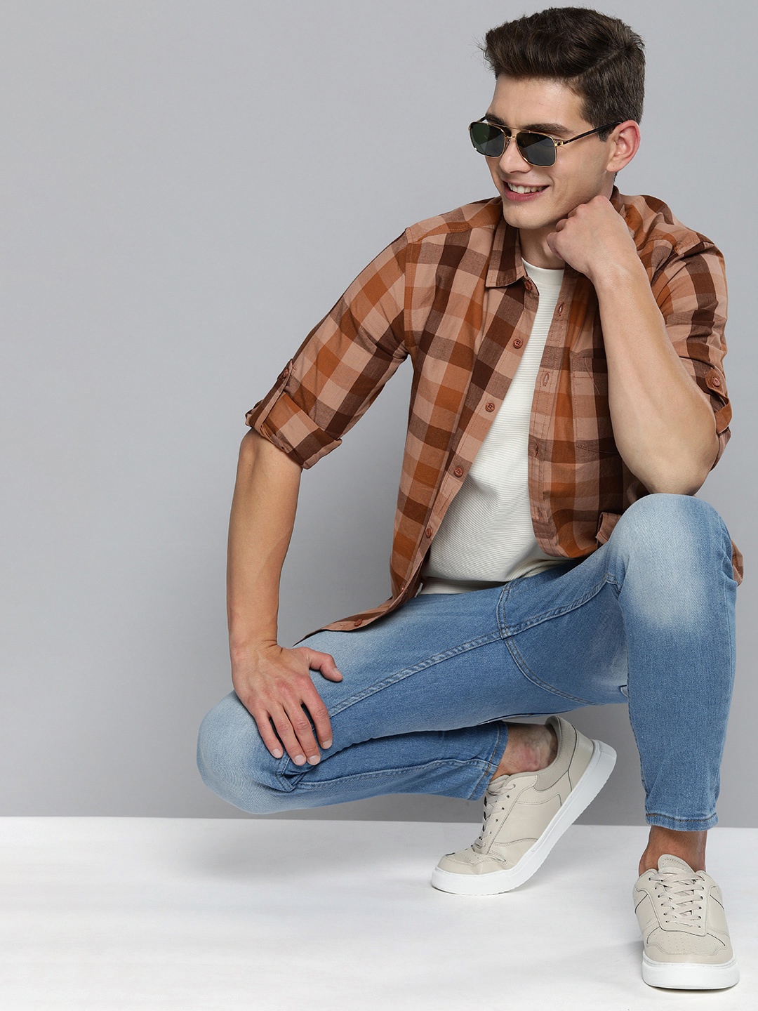 

HERE&NOW Men Brown Checked Slim Fit Pure Cotton Sustainable Casual Shirt
