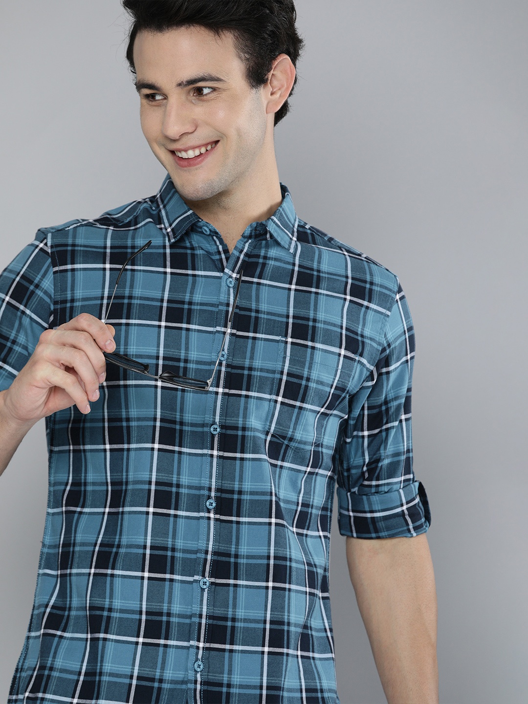 

HERE&NOW Men Blue Tartan Checked Pure Cotton Casual Shirt