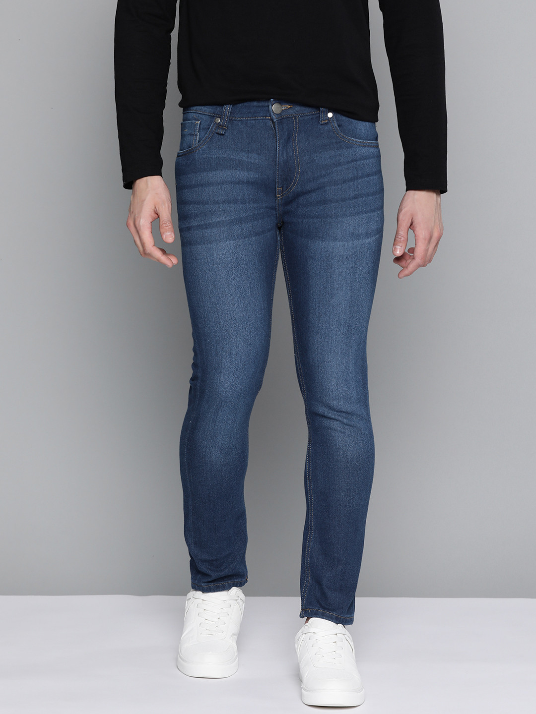 

Mast & Harbour Men Navy Blue Skinny Fit Light Fade Stretchable Jeans