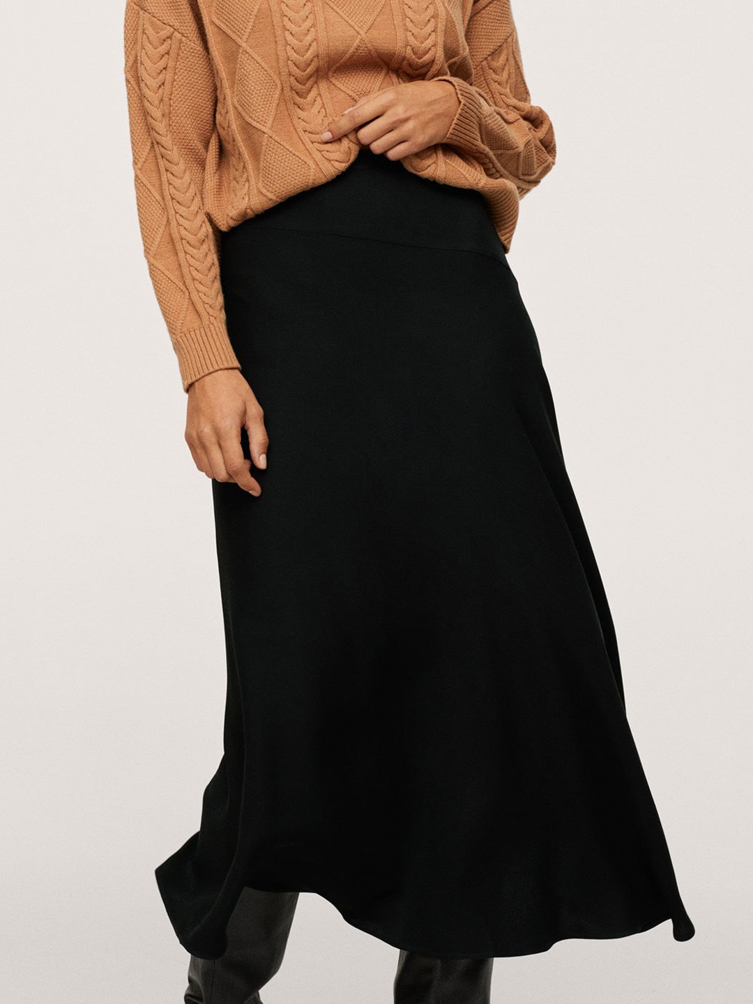 

MANGO Women Black Solid Maxi Skirt, Navy blue