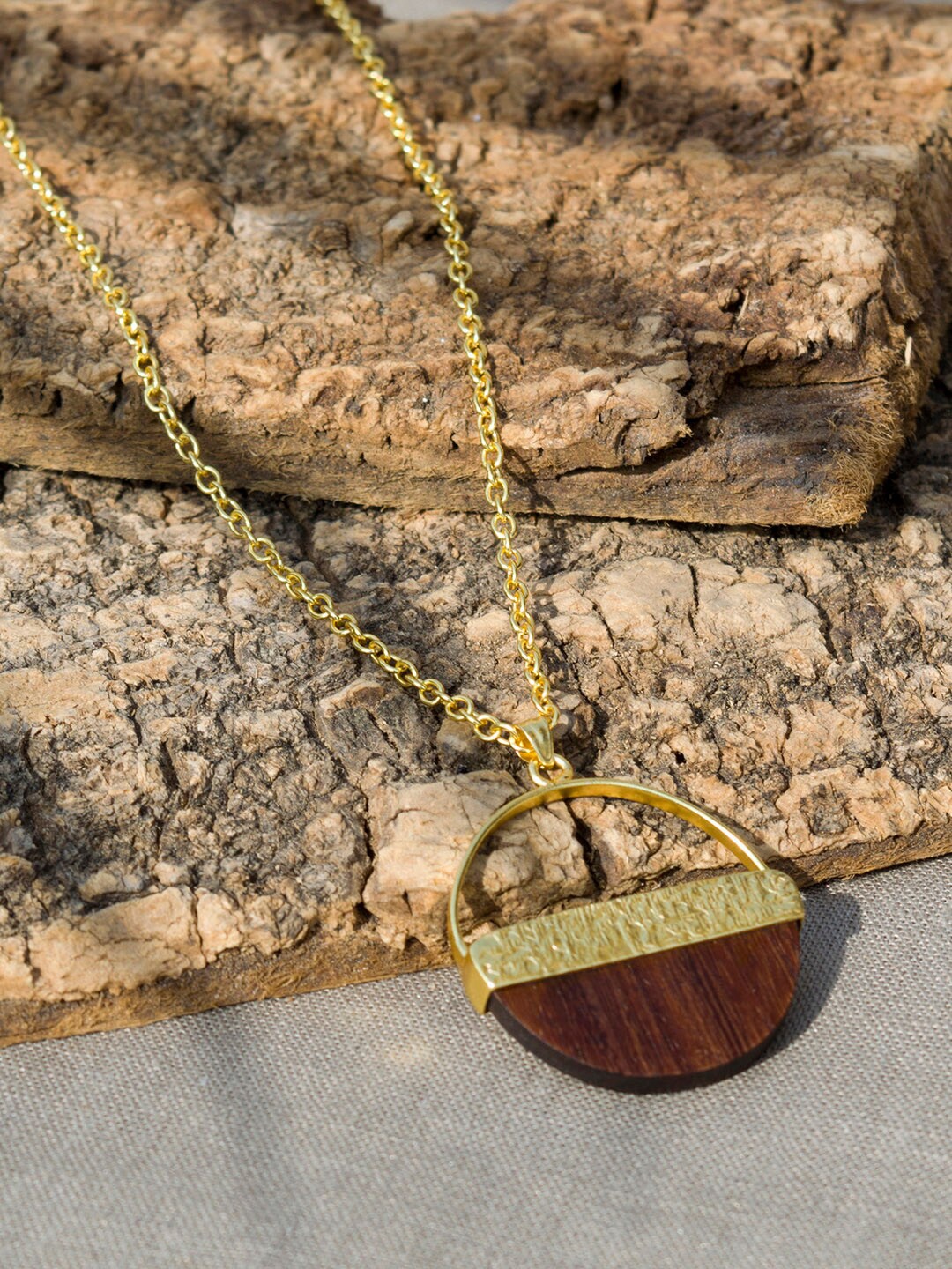 

Mikoto by FableStreet Gold-Toned & Brown Brass Handcrafted Necklace