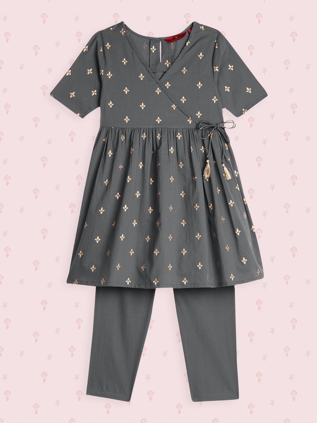 

House of Pataudi Girls Grey Jashn Printed Angrakha Pure Cotton Kurta with Pyjamas