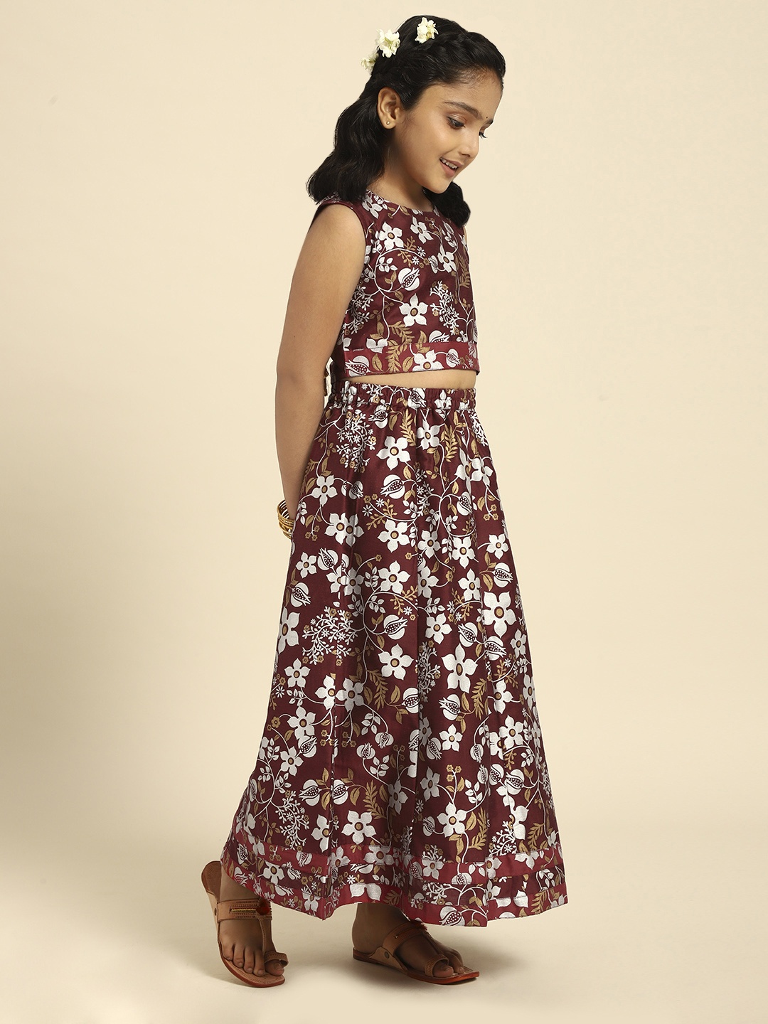 

House of Pataudi Girls Maroon Printed Ready to Wear Lehenga & Blouse