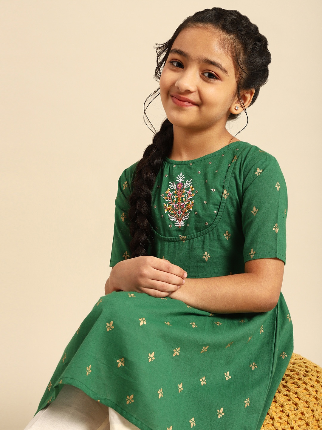 

House of Pataudi Girls Green Pure Cotton Ethnic Motifs Printed Kurta