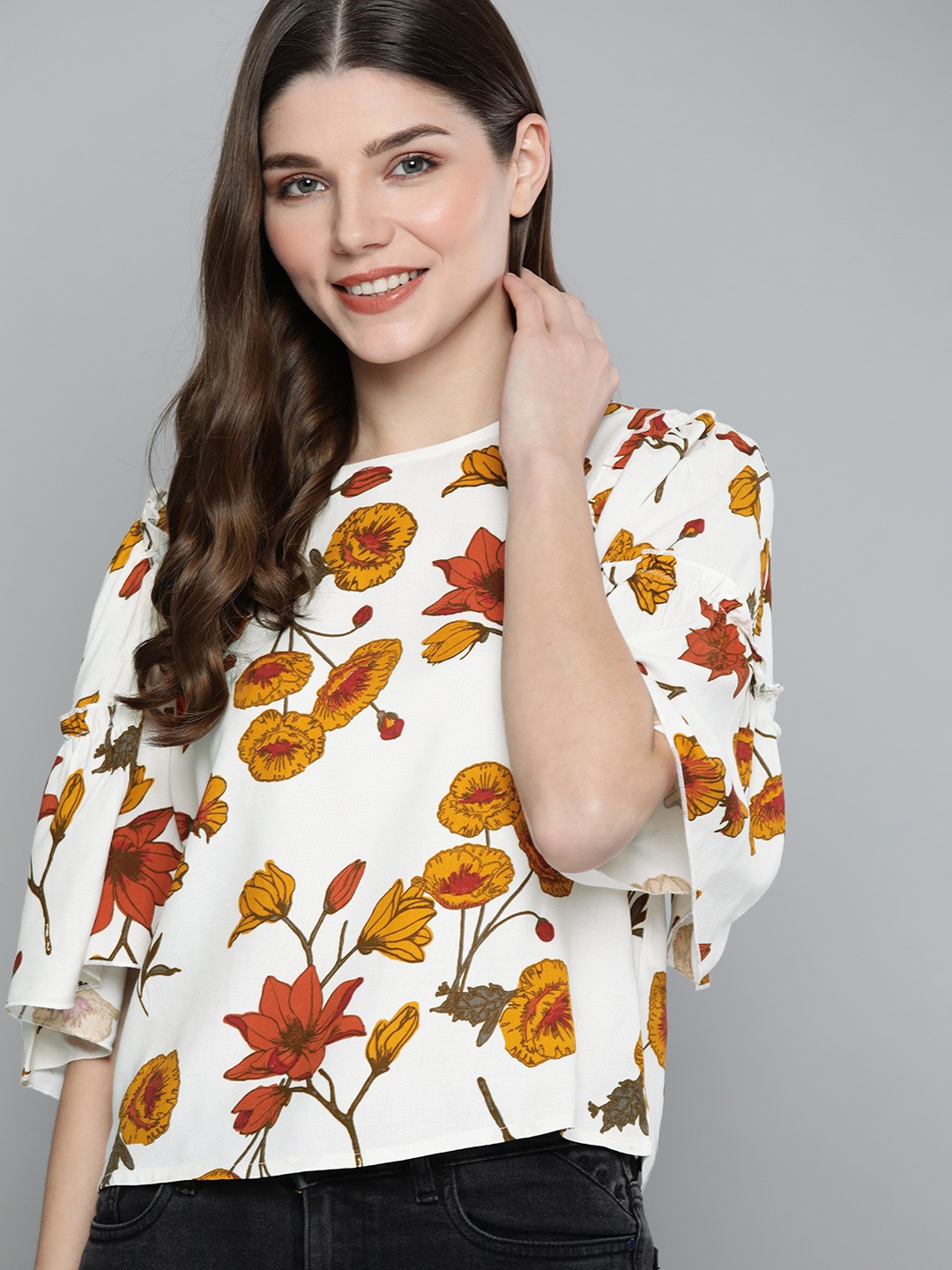 

Mast & Harbour Off White & Rust Red Floral Print Top